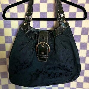 🛍️ COACH - 3-compartment Shoulder Bag w/Logo Pattern